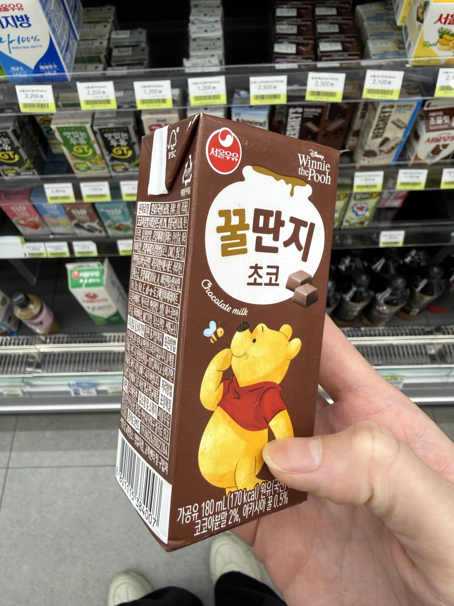 韓國首爾牛奶維尼熊巧克力牛奶