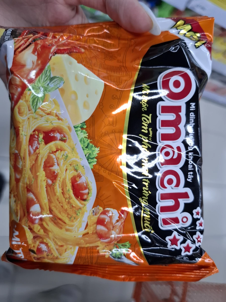 越南 Omachi 起司鹹蛋黃蝦拌麵