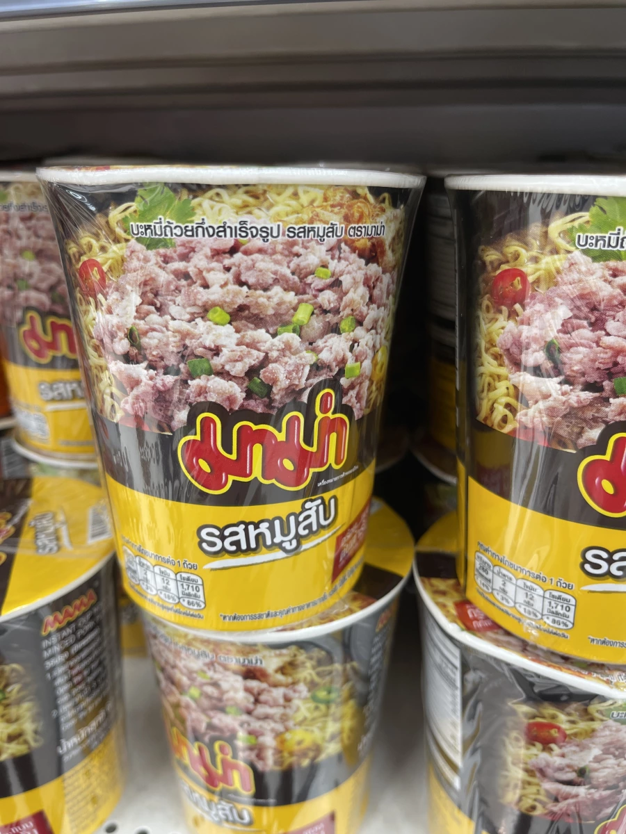 泰國 MAMA 碎豬肉味杯麵