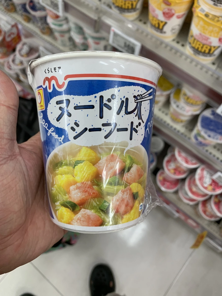Kurashi More 海鮮口味泡麵