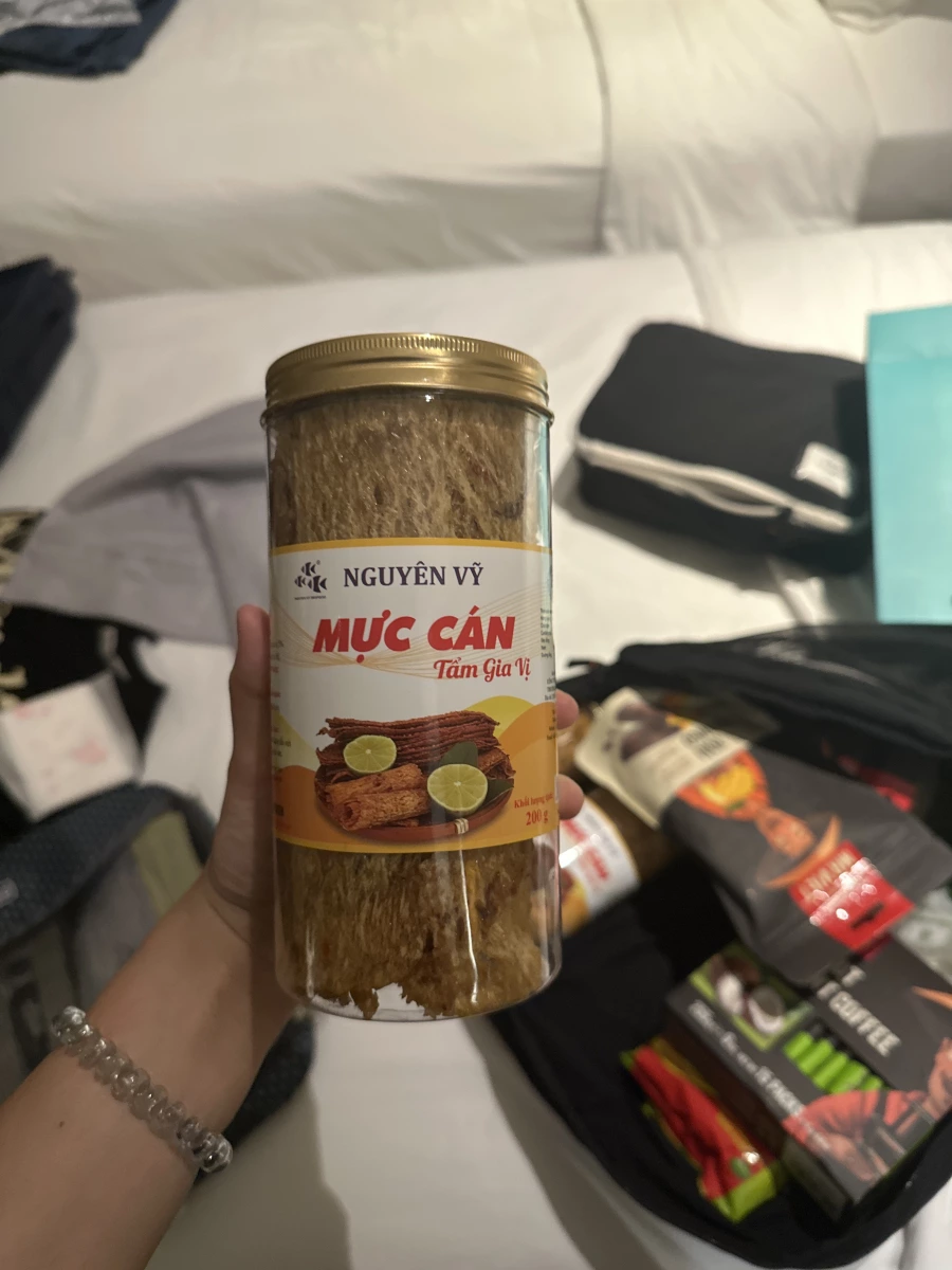 越南調味乾燥魷魚片 (Mực Cán Tẩm Gia Vị)