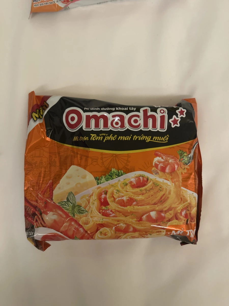 越南 Omachi 鹹蛋黃起司蝦拌麵