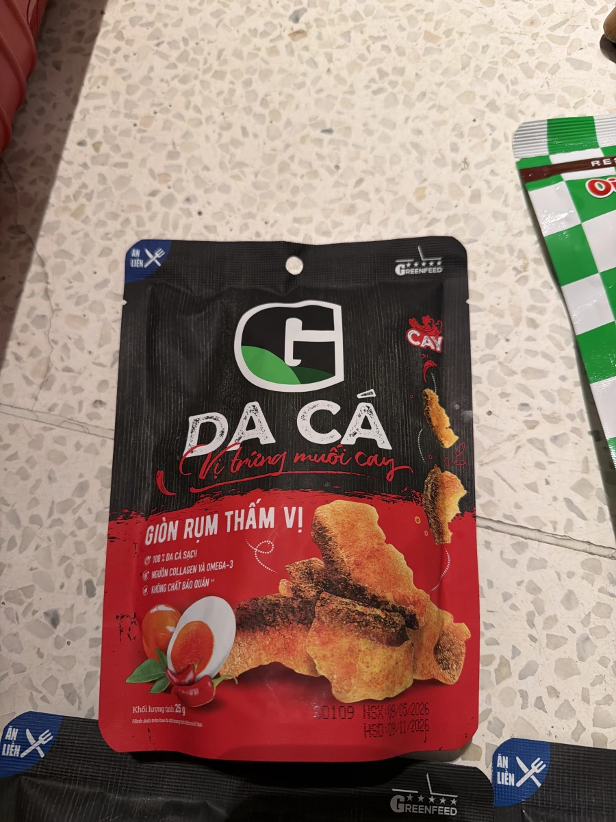 越南 G Greenfeed 辣鹹蛋黃炸魚皮