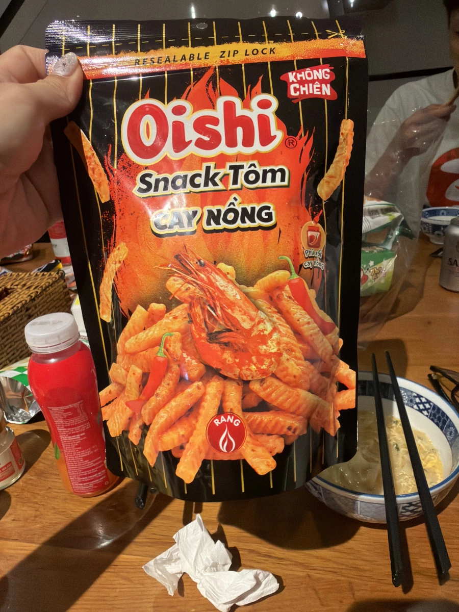 Oishi 辣味蝦條 (Snack Tôm Cay Nồng)