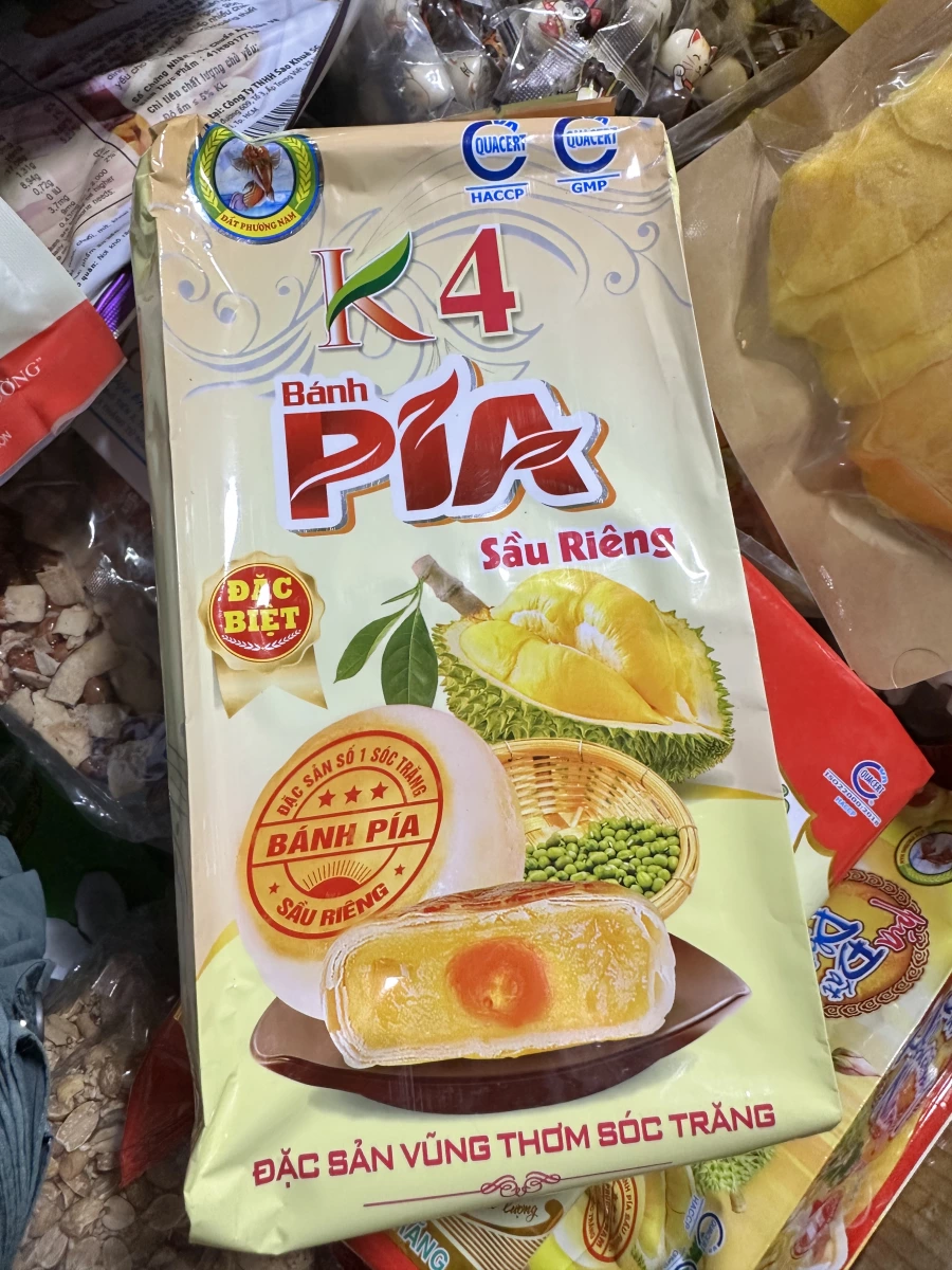 越南 K4 榴槤餅 (Bánh Pía Sầu Riêng)