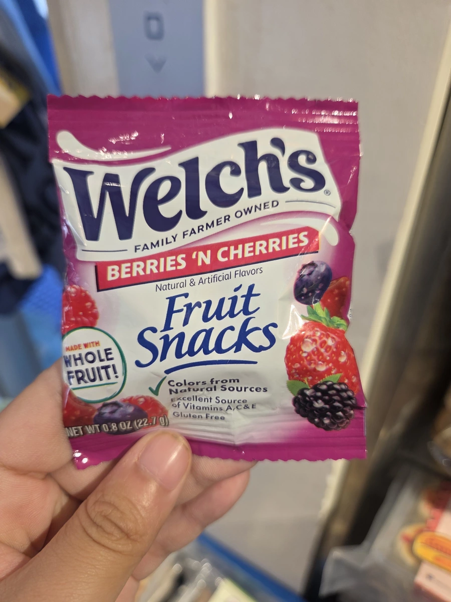 Welch's Berries 'N Cherries Fruit Snacks