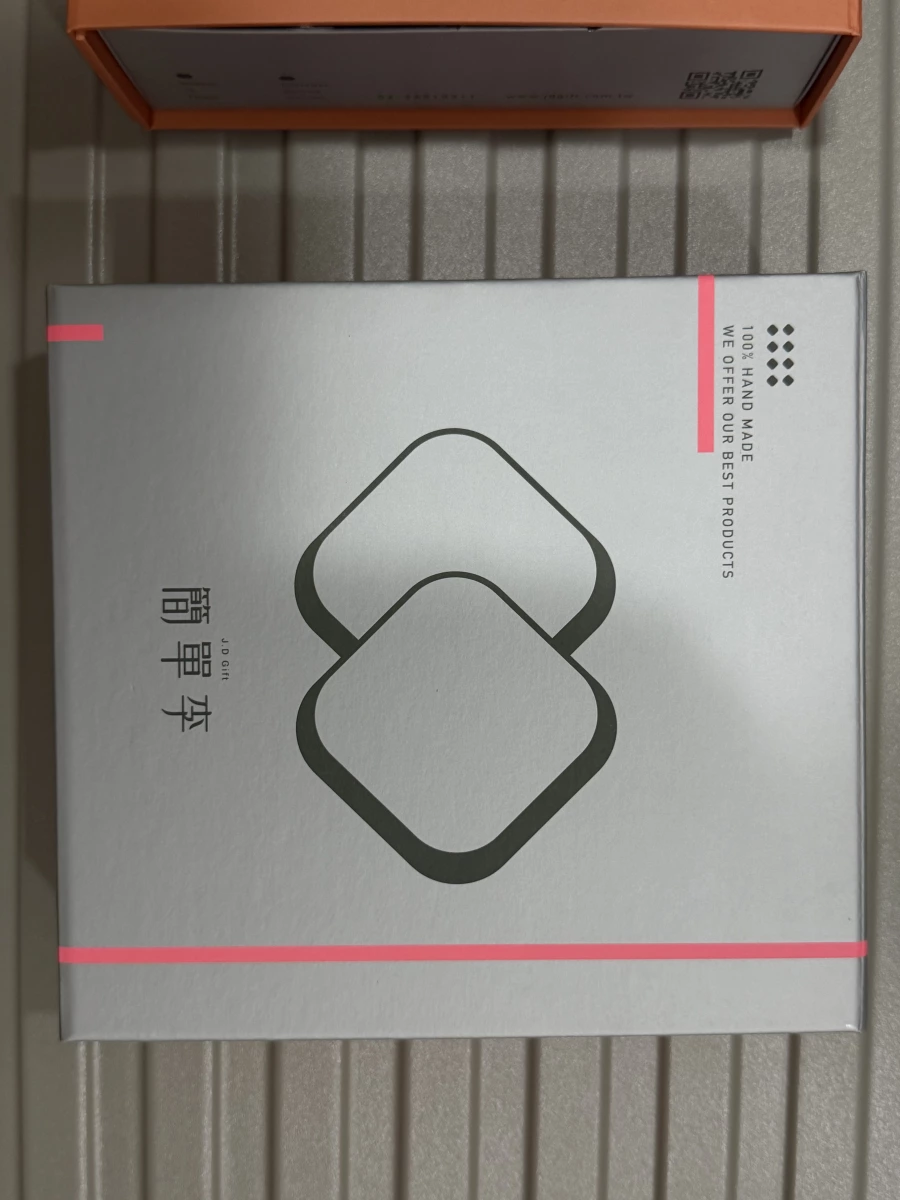 簡單李夾心餅乾禮盒 (銀色包裝)