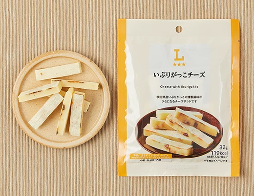 Lawson 煙燻蘿蔔起司 (いぶりがっこチーズ)