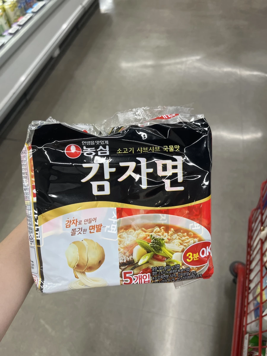 農心馬鈴薯麵牛肉涮涮鍋湯味