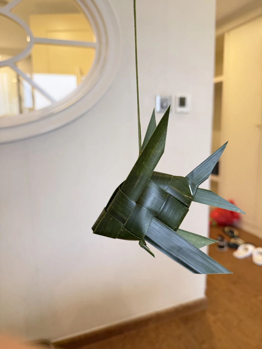 新鮮葉編魚手工藝品
