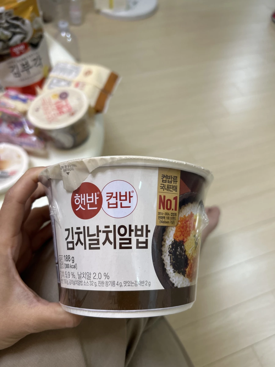 CJ Hetbahn 泡菜飛魚卵杯飯