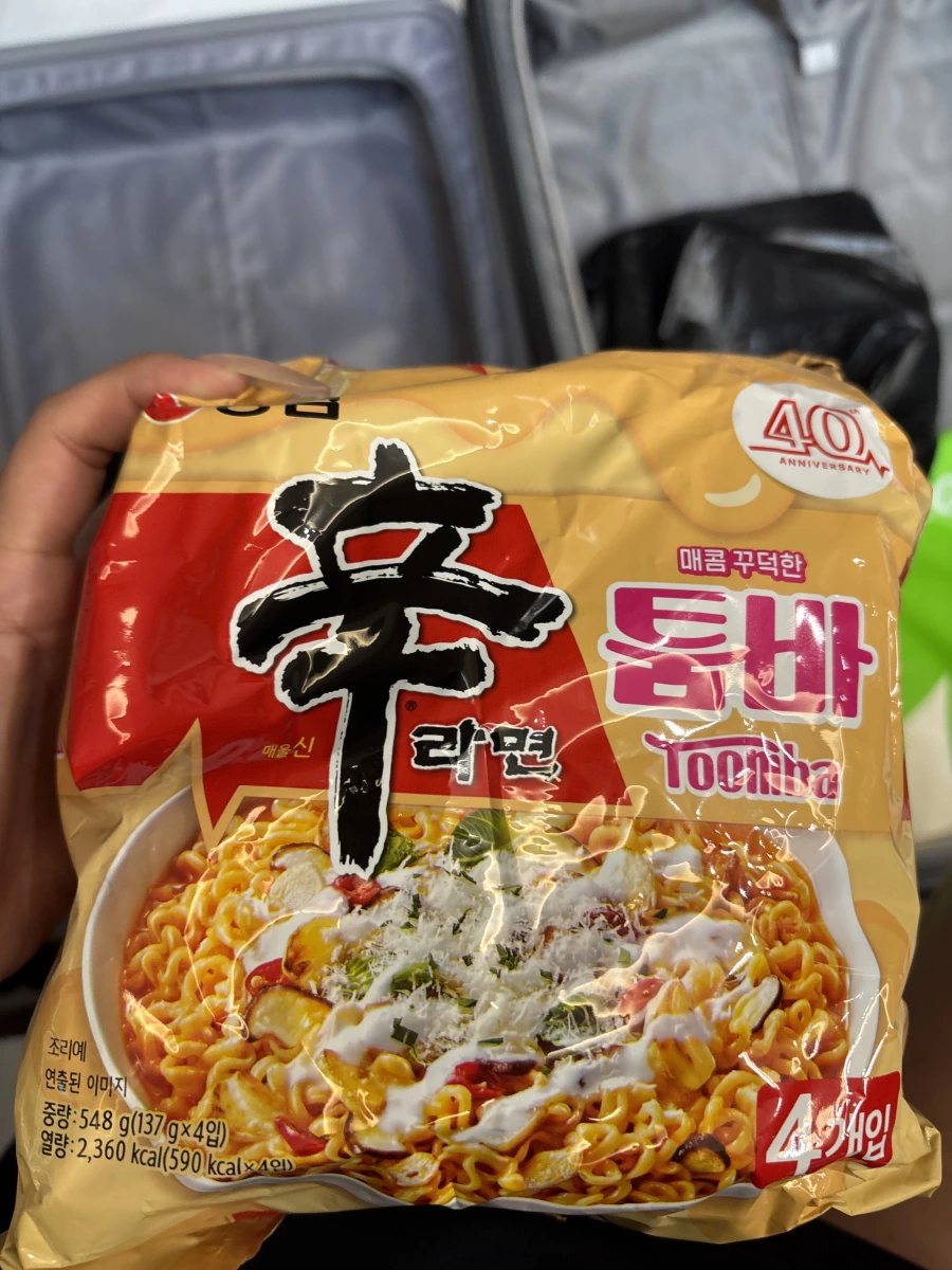 農心辛拉麵辣奶油白醬風味（Shin Toomba）