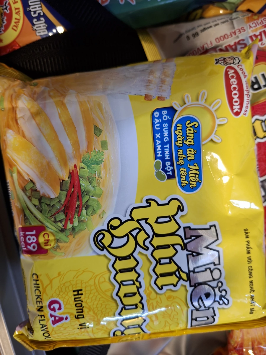 越南 Acecook 雞肉風味冬粉 (Miến Phú Hương Gà)