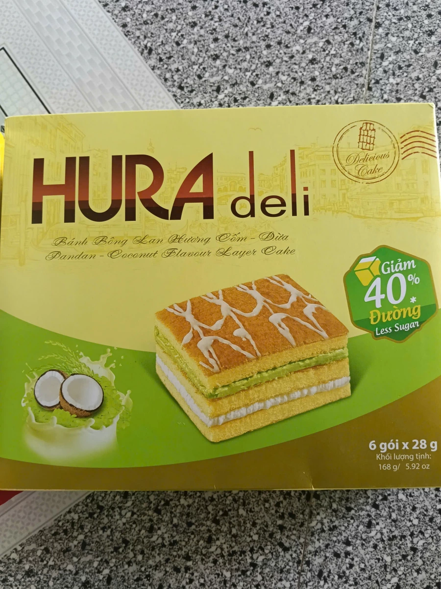HURA deli 斑蘭椰子夾心蛋糕