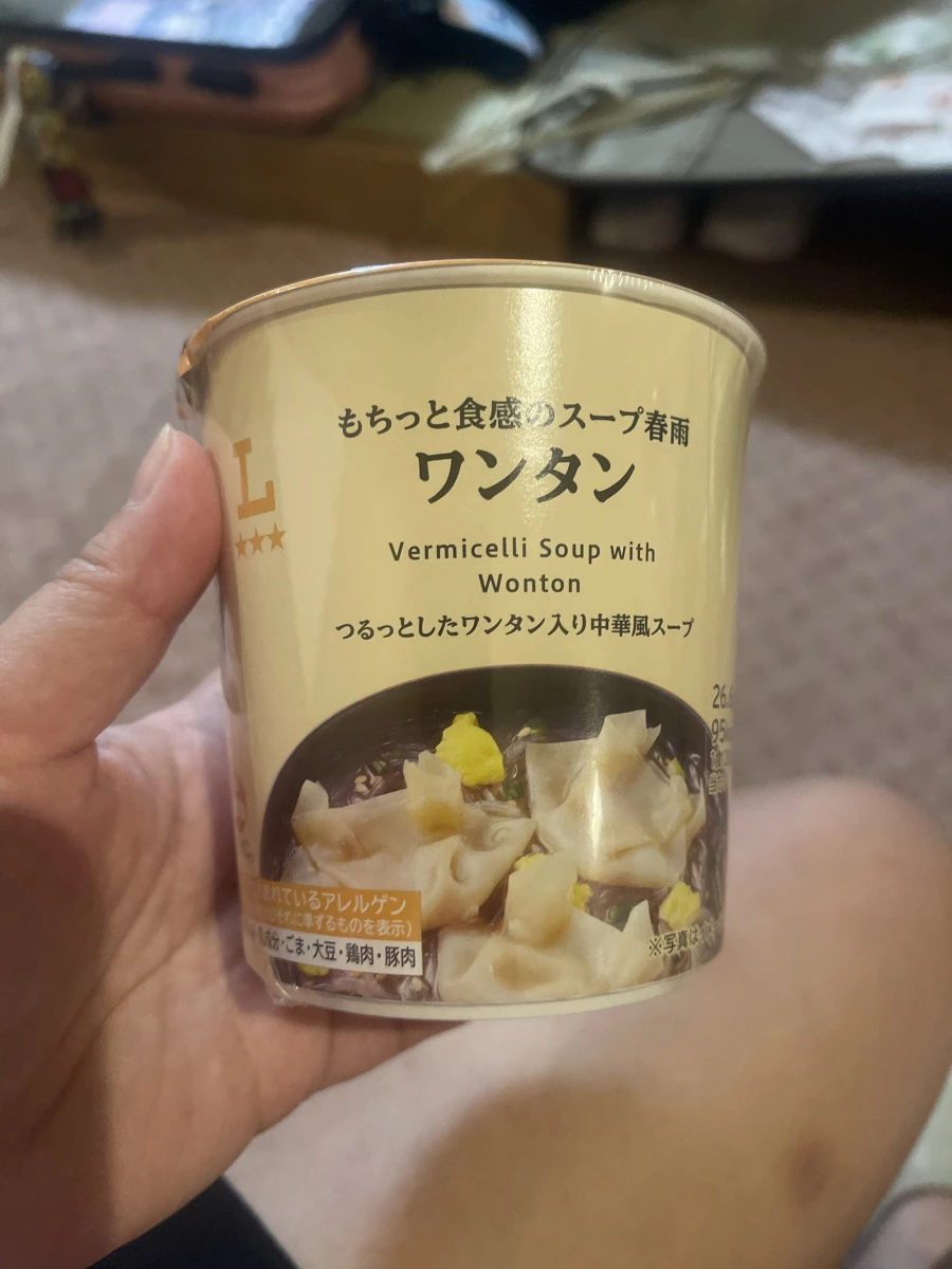 Lawson 餛飩湯冬粉 (ワンタン スープ春雨)