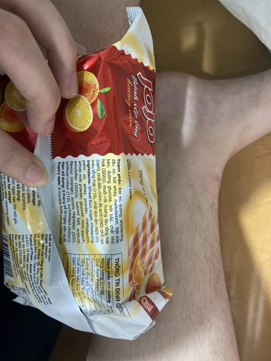 JOJO 橘子口味脆笛酥 (越南)