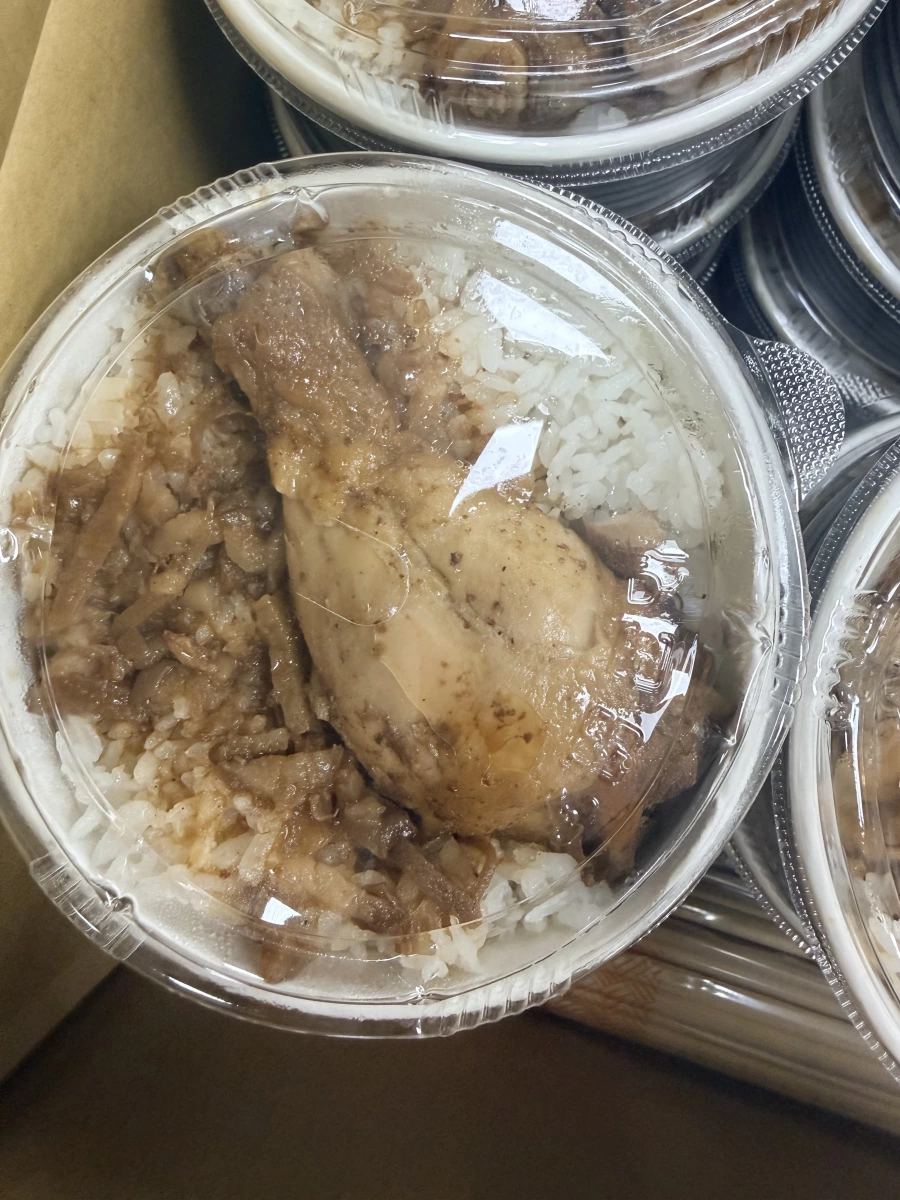 雞腿便當