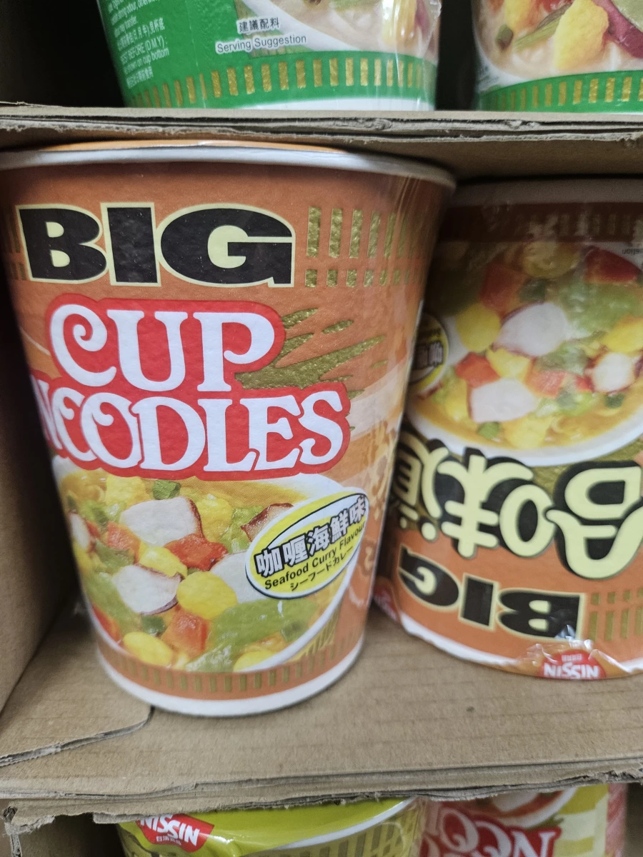 日清合味道大杯咖哩海鮮味即食麵