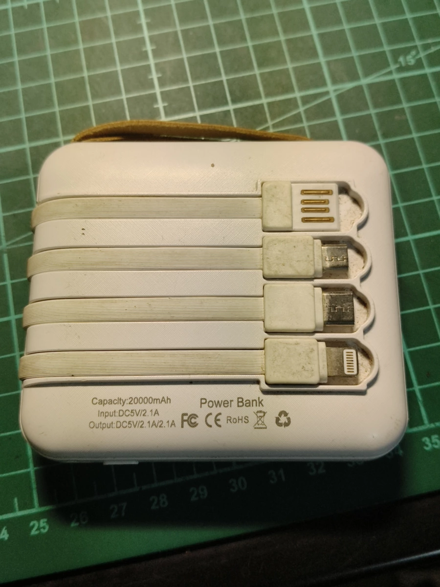 行動電源 (20000mAh)