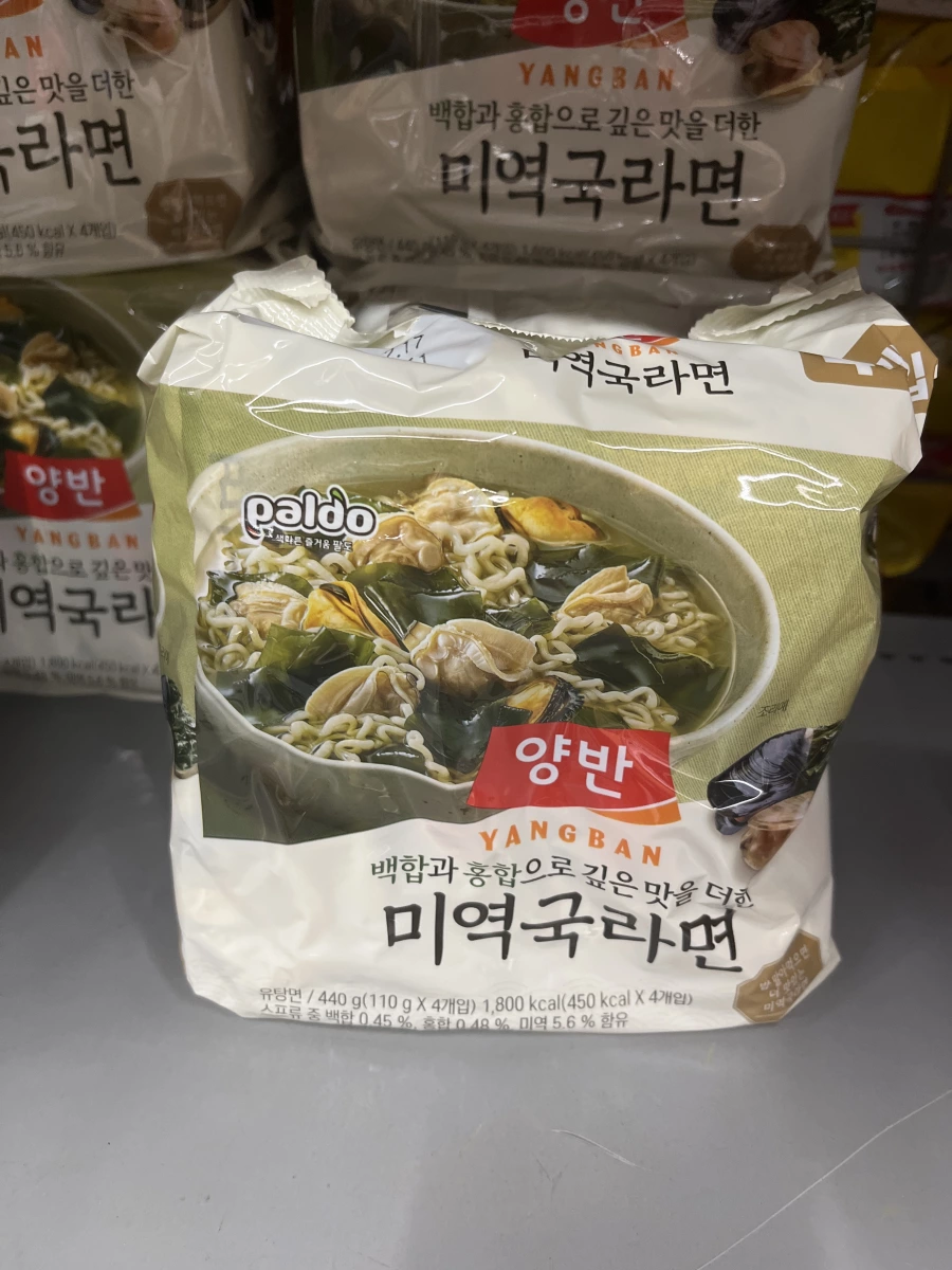 Paldo 兩班海帶湯拉麵