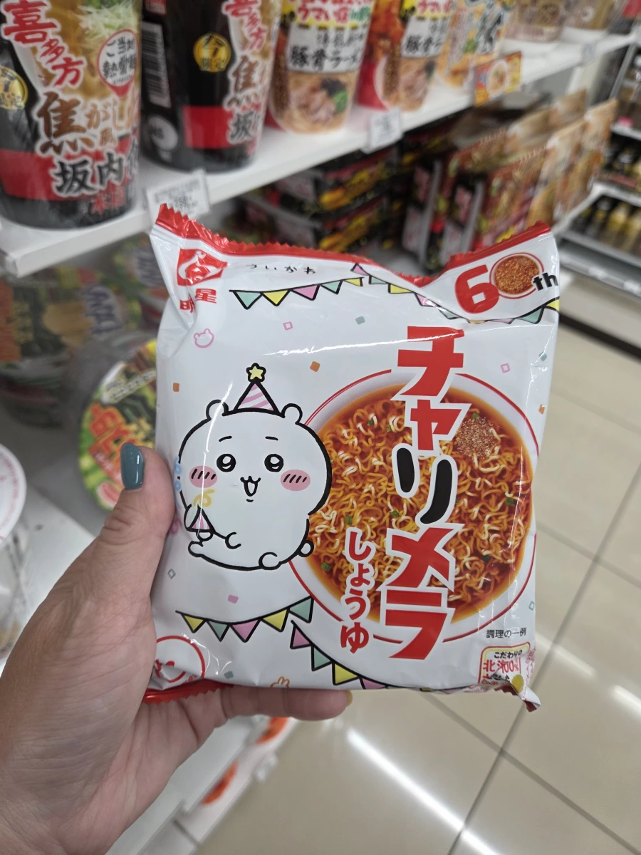 明星 Charimera 吉伊卡哇聯名醬油風味泡麵